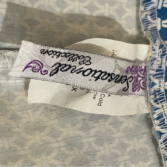 Blue & White Print Pull-On Capri - Picture 5 of 6